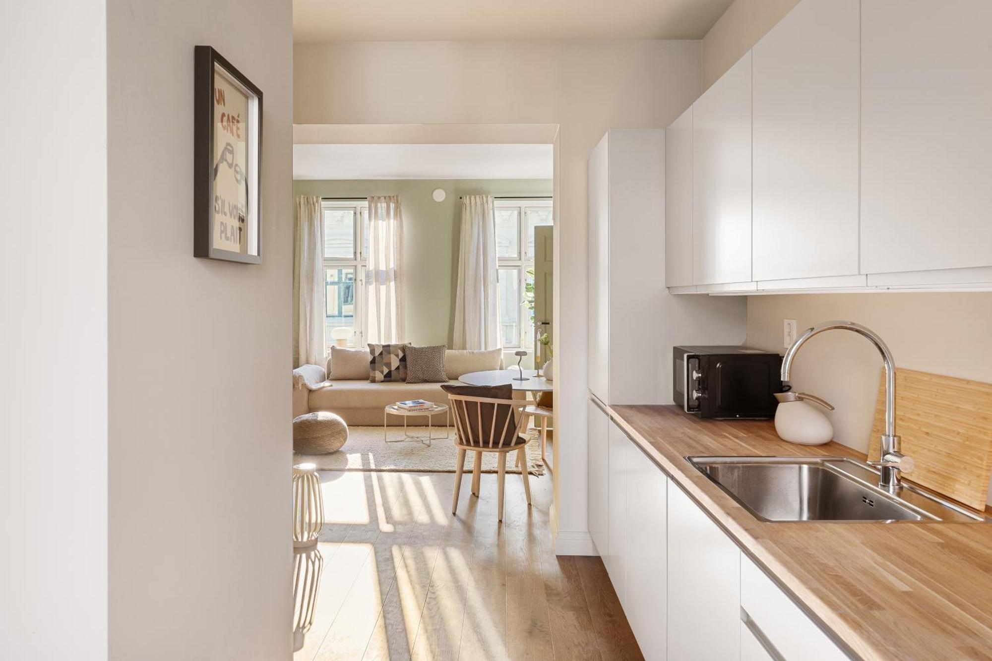 Apartment Dinbnb Gruenerlokka I 2-bedroom With Double Queen & Balcony Oslo